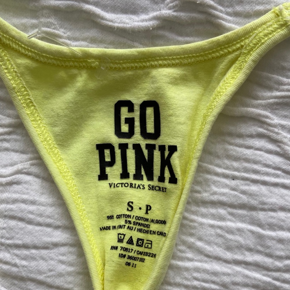 SOLD. 📦 VS PINK Neon Racerback Tank - Picture 2 of 4